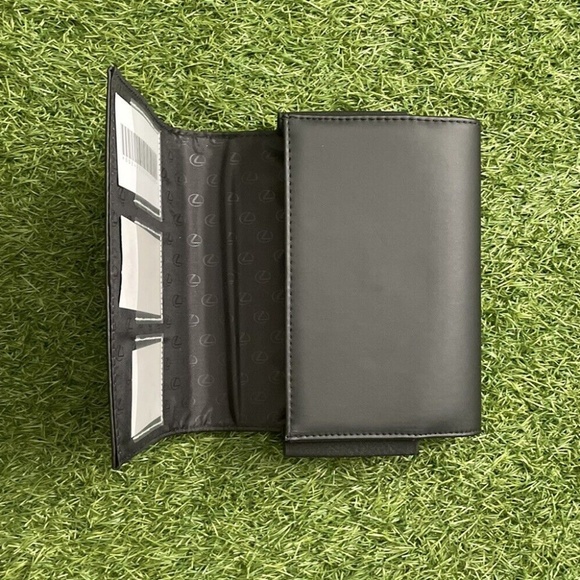 2020 Lexus UX200 Owners Manual w/ Navigation - Picture 14 of 14